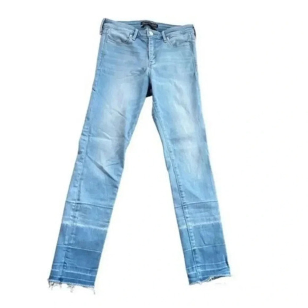 Abercrombie &Fitch Signature Collection skinny raw ombre hem mid rise size 26